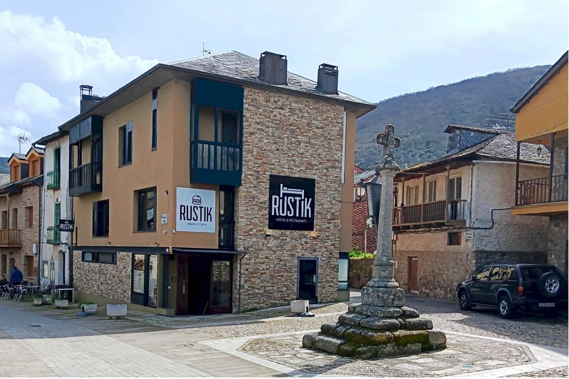 Rustik Hostal Rural Molinaseca Exterior foto